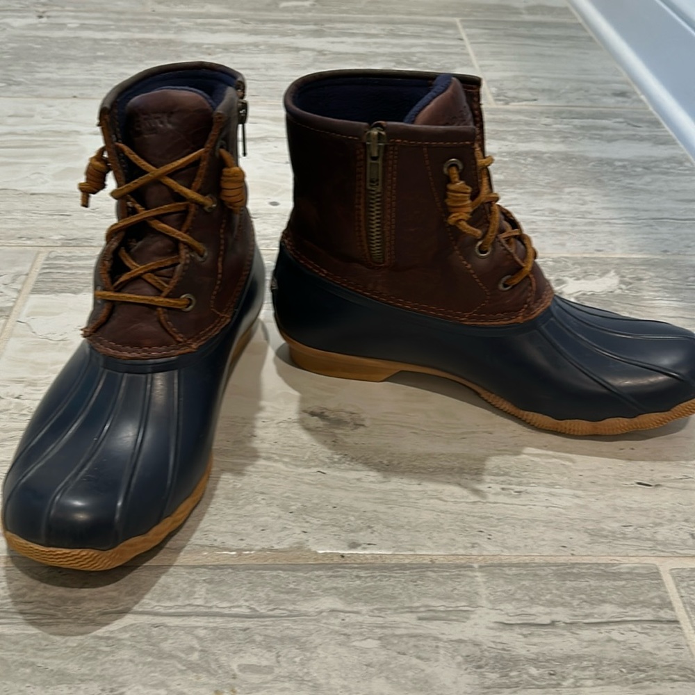 Sperry duck boots, 8.5, navy, blue rubber, and dark, brown leather upper